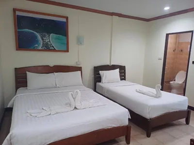 Golden Bee PhiPhi – Photos 9